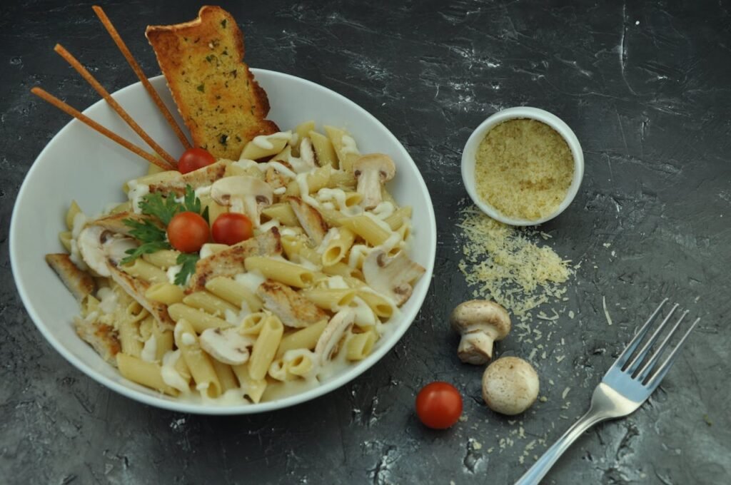 Macaroni Skeufichta with Sun-dried Tomato