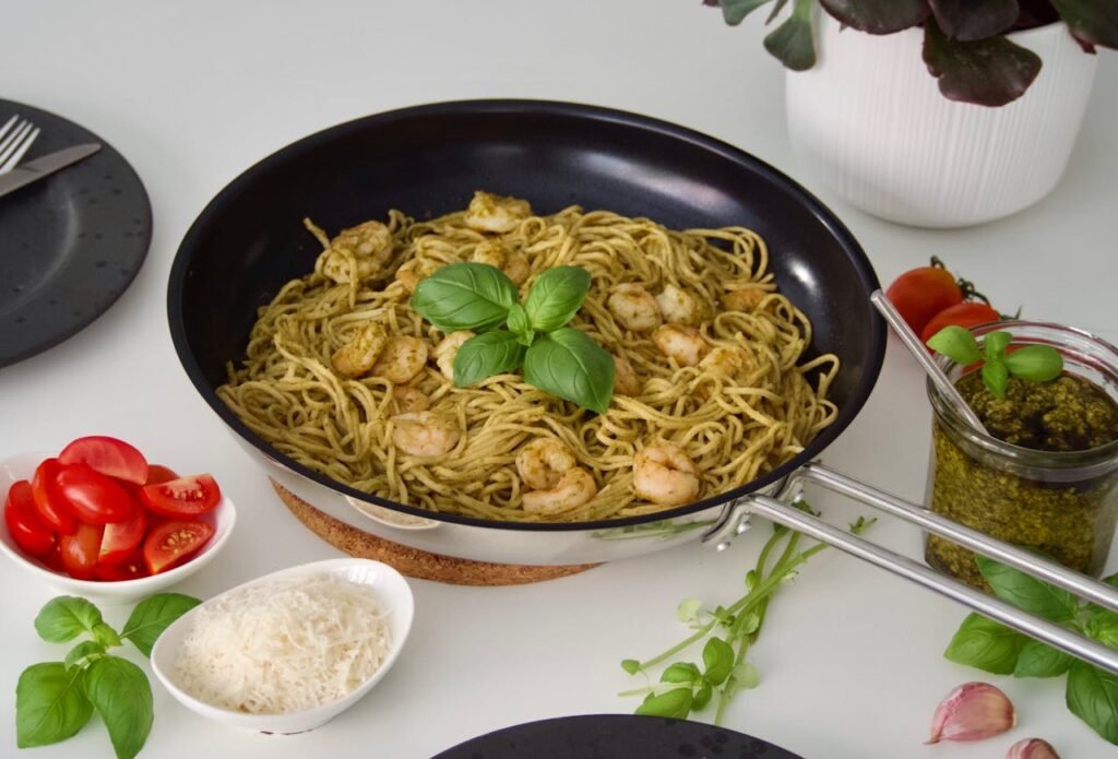 Shrimp pasta with tomatoes